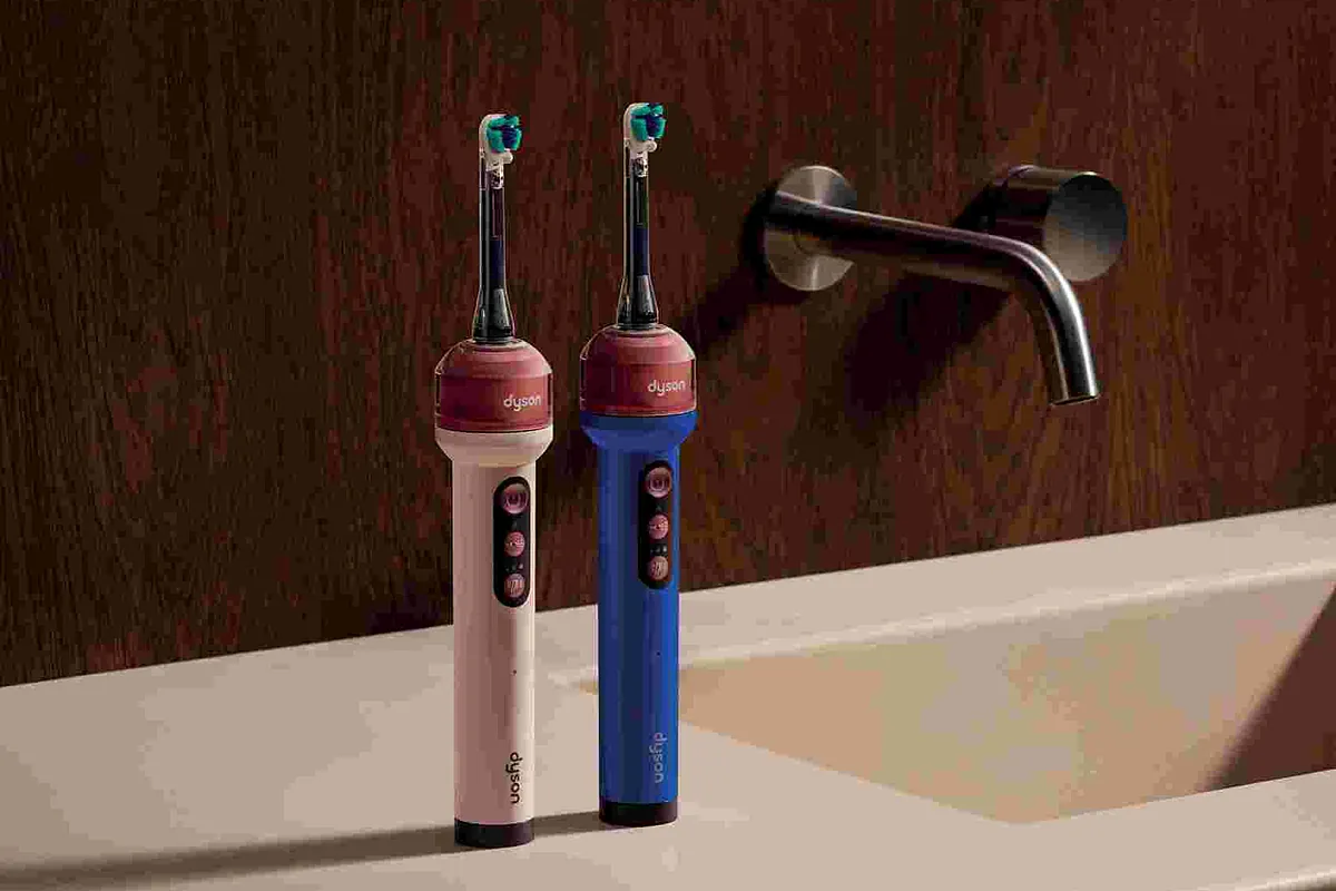 Dyson se cuela en la boca: así es su primer cepillo de dientes con cámara integrada