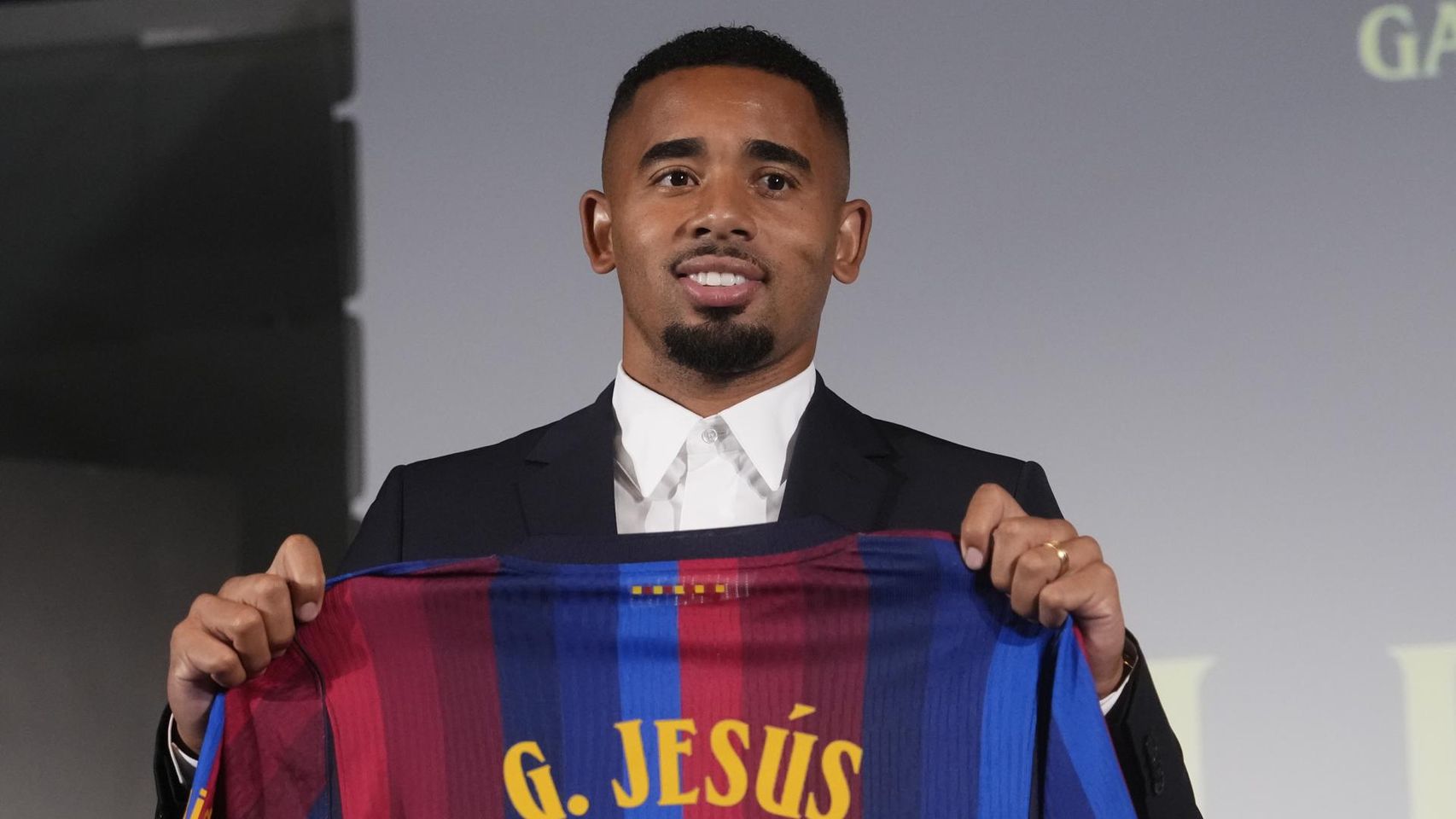 El Barça anuncia el fichaje de Gabriel Jesus hasta 2029 y da por cerrado su mercado