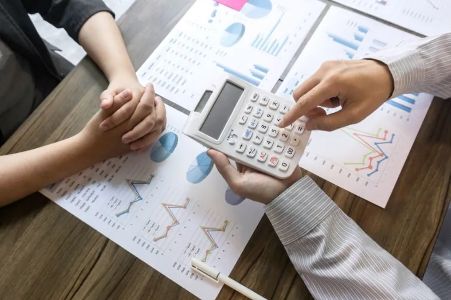 Deducciones para aliviar la factura fiscal de la empresa este año