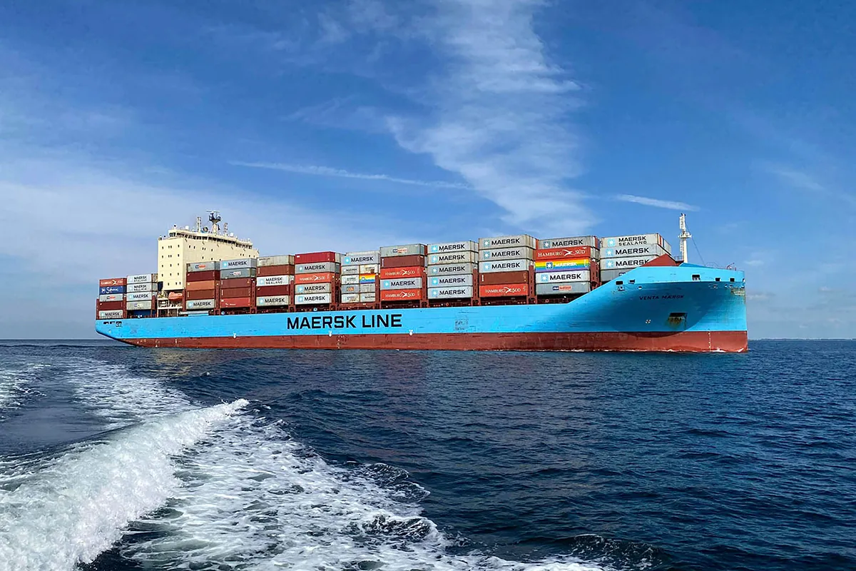 Maersk recurre a las velas para reducir el consumo de combustible de sus buques portacontenedores