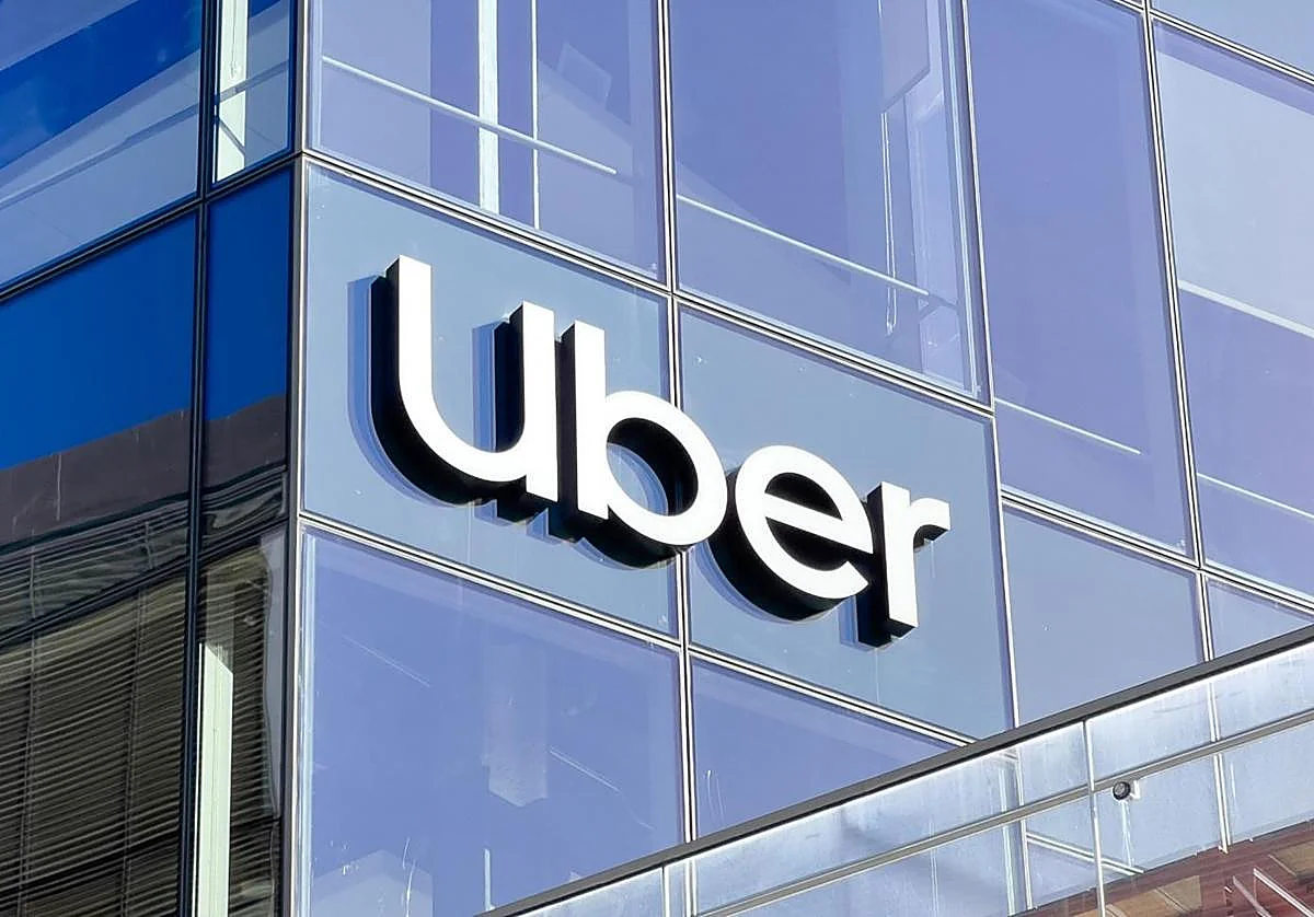 Uber recortará unos 3.300 puestos de trabajo a nivel mundial como parte de una reestructuración organizativa