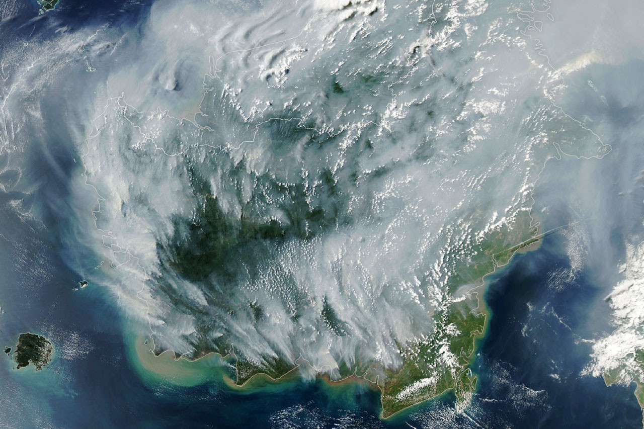 Peatland Fires Darken Skies in Indonesia