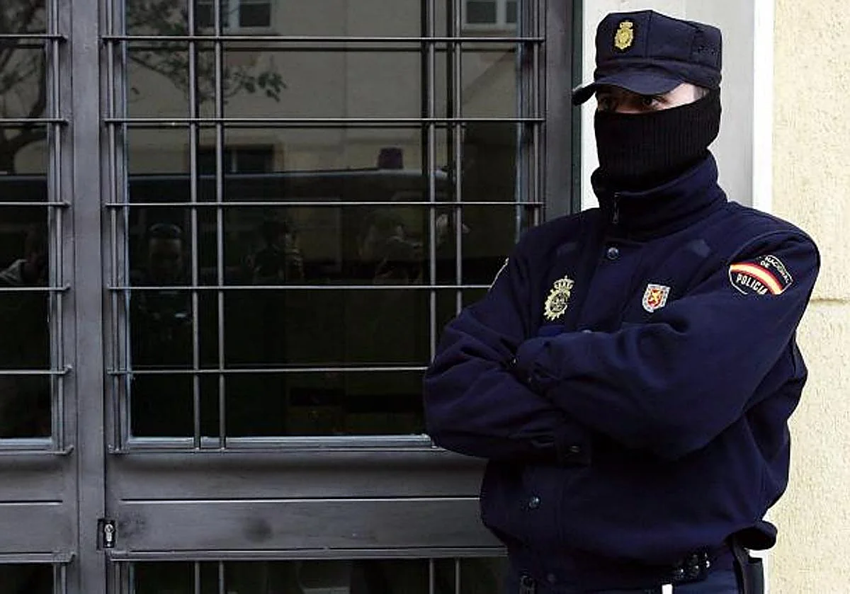 La Policía recuerda que España se encuentra en nivel 4 de alerta antiterrorista: qué significa