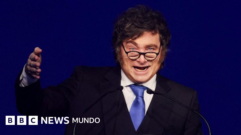 Milei anuncia sanciones a petroleras en las Malvinas/Falklands y la construcción de una base naval en Tierra del Fuego