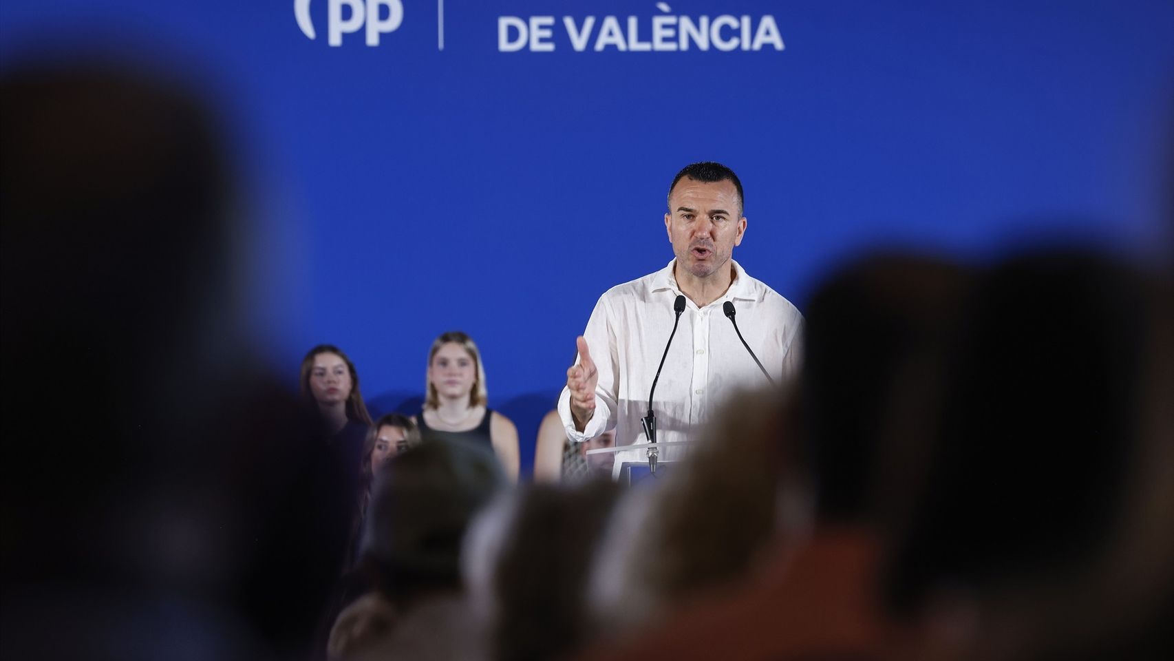 Vicente Mompó tilda a Diana Morant de "lameculos de Sánchez": "No vales para nada, así de claro"