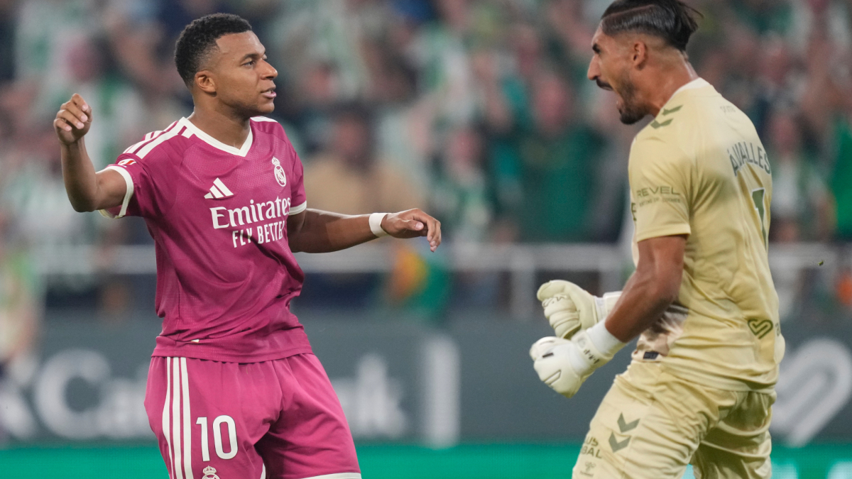 Valles tenía estudiados los penaltis de Mbappé: "Tenía claro dónde me iba a tirar si él lanzaba..."