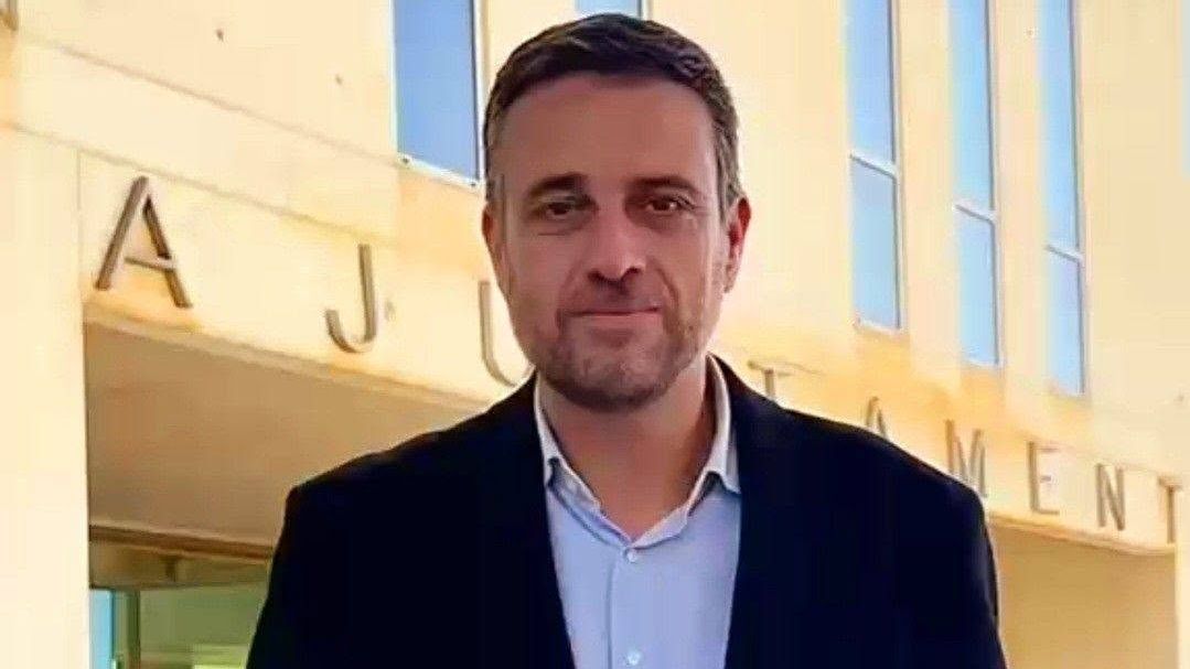 El jefe de prensa del ministro Óscar Puente se presenta a las primarias del PSOE para las municipales de Benidorm