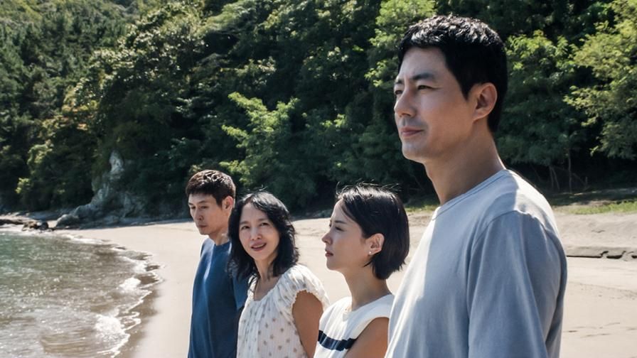 El primer triunfo rotundo en Venecia: Lee Chang-dong repiensa 'Parásitos' ante el aplauso unánime