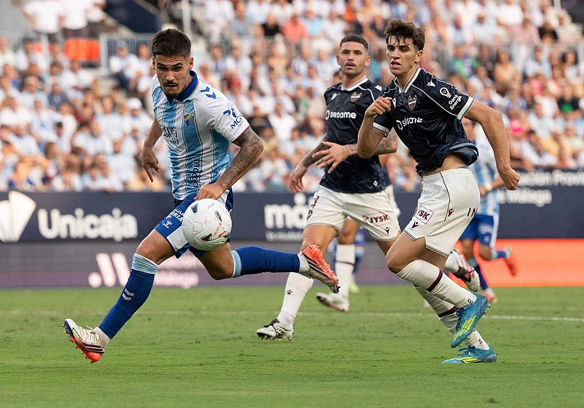 Un penalti fallado y la falta de acierto dejan al Málaga con otro empate (0-0)
