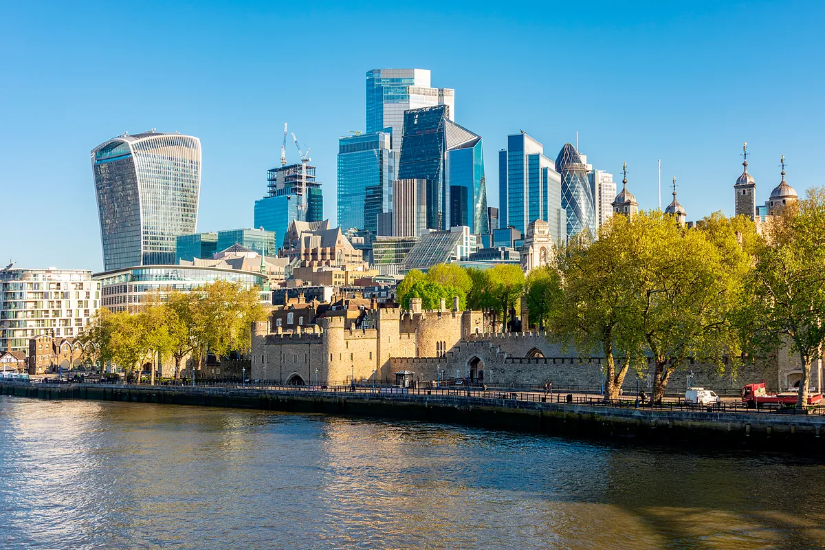 La Torre de Londres y la City se enfrentan por los rascacielos