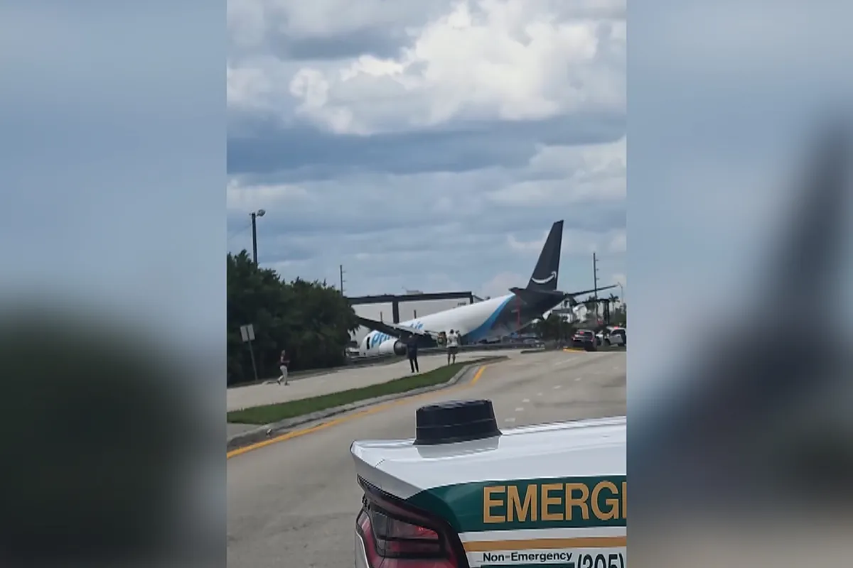 Al menos cinco muertos tras estrellarse un avión de Amazon cerca del aeropuerto de Miami