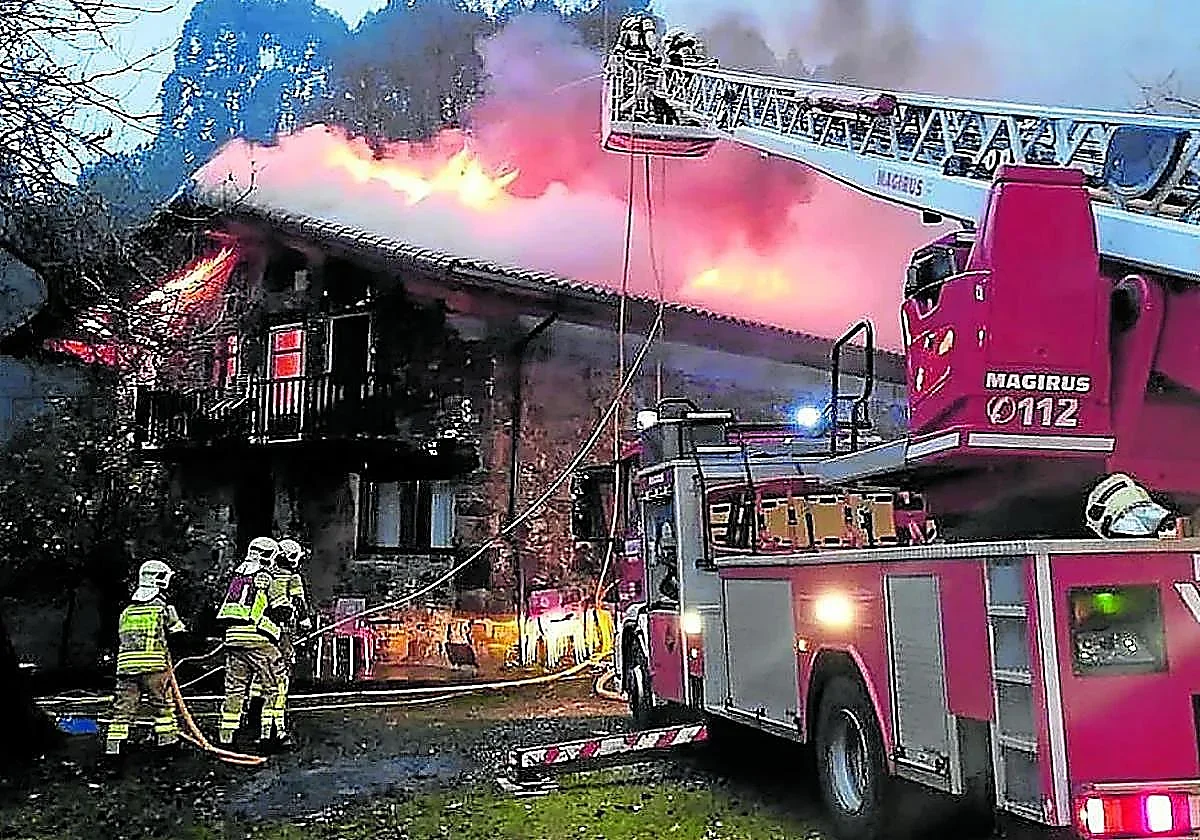 Un aspirante a bombero de Vizcaya cambia de sexo y opta al cupo de mujeres