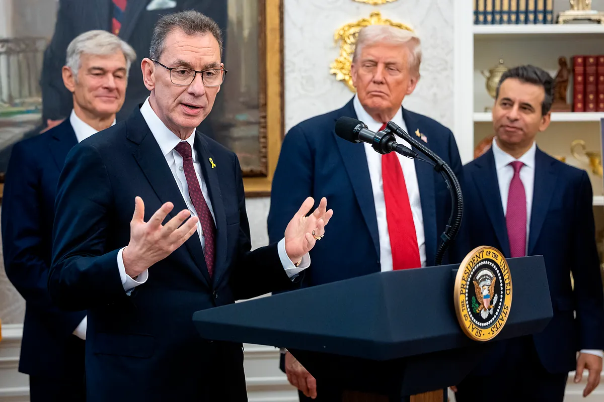 Trump arranca 550.000 millones en inversiones a las farmacéuticas