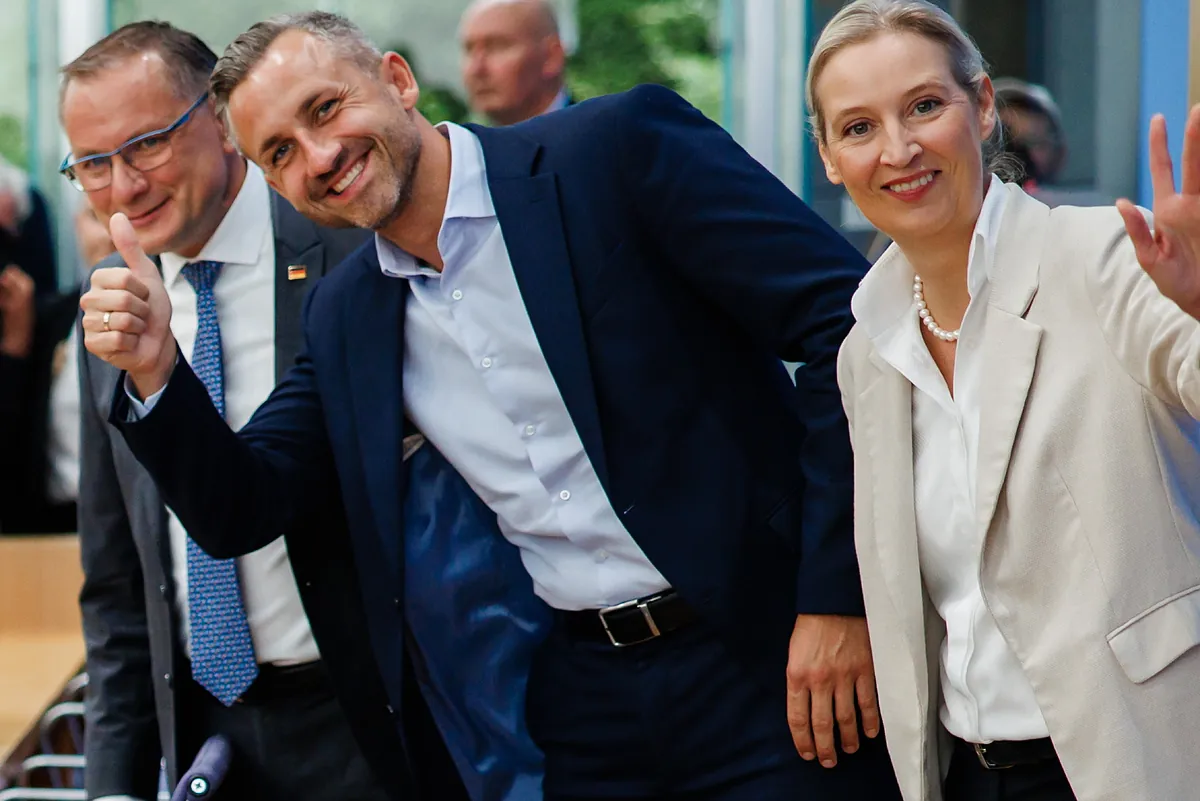El canciller Friedrich Merz, contra las cuerdas tras el duro golpe de la ultraderecha