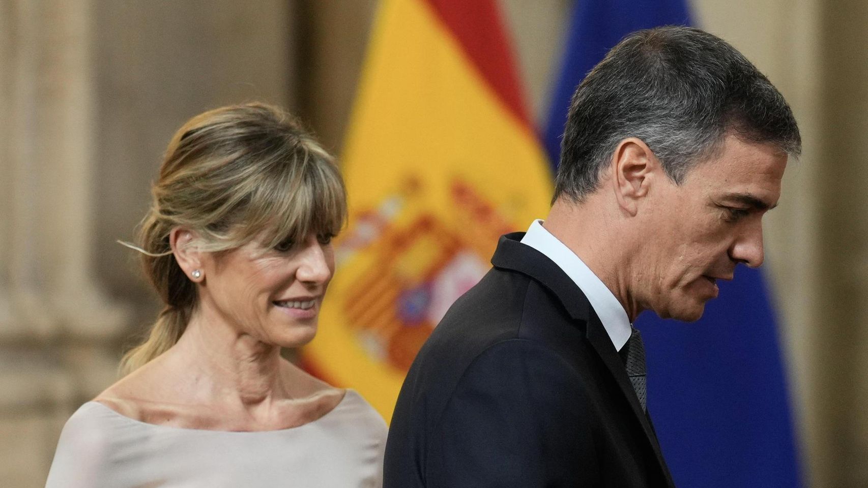 Peinado cita este martes a Begoña Gómez a una audiencia preliminar antes del juicio aunque no tendrá que asistir