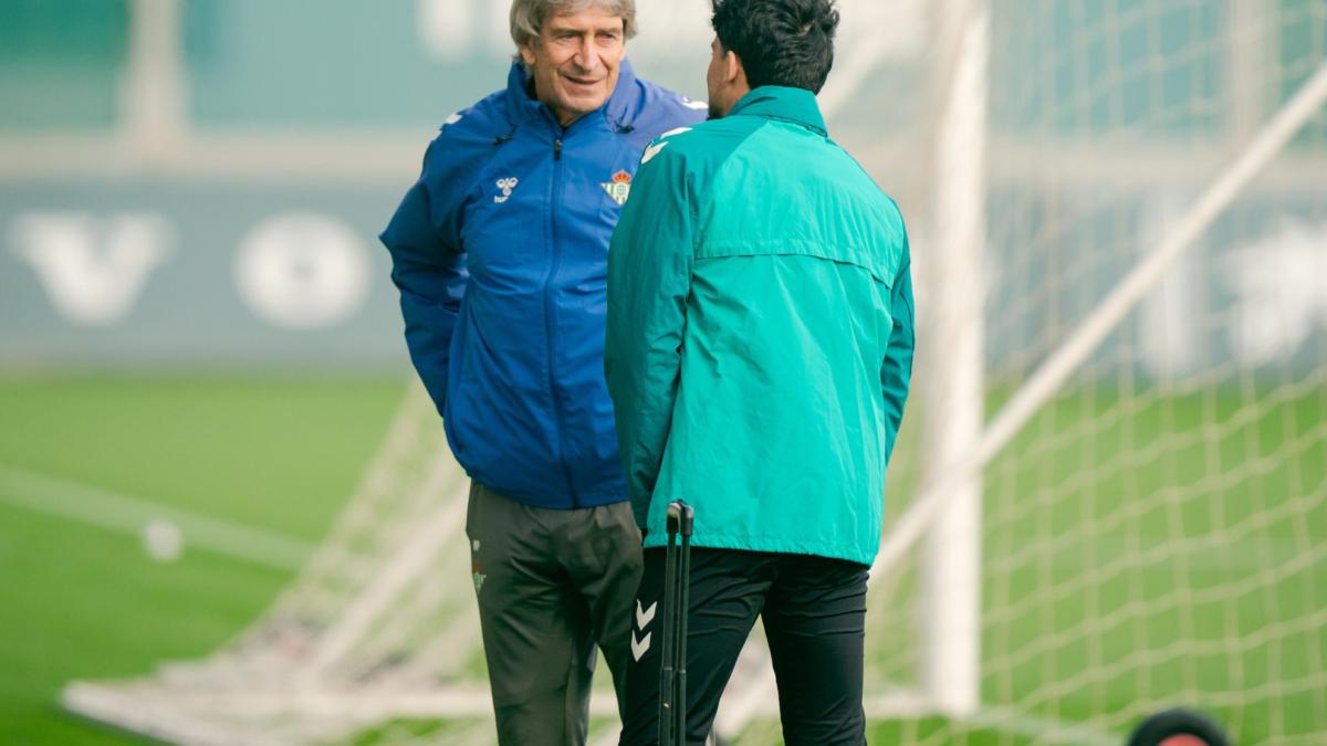 Llorente y Junior vuelven al grupo tras el parón navideño