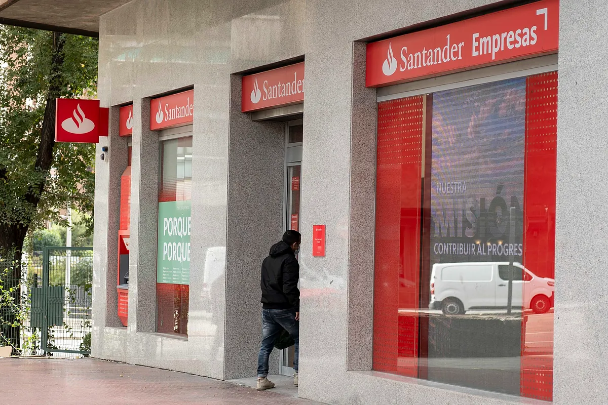 Santander se lanza a por las farmacias para llegar a 10.000 clientes este año