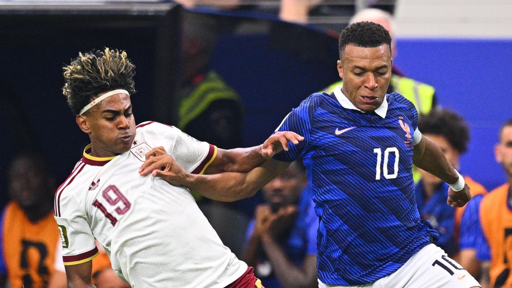 Mbappé, Messi y seis campeones del mundo con España lideran la lista de nominados para el Balón de Oro
