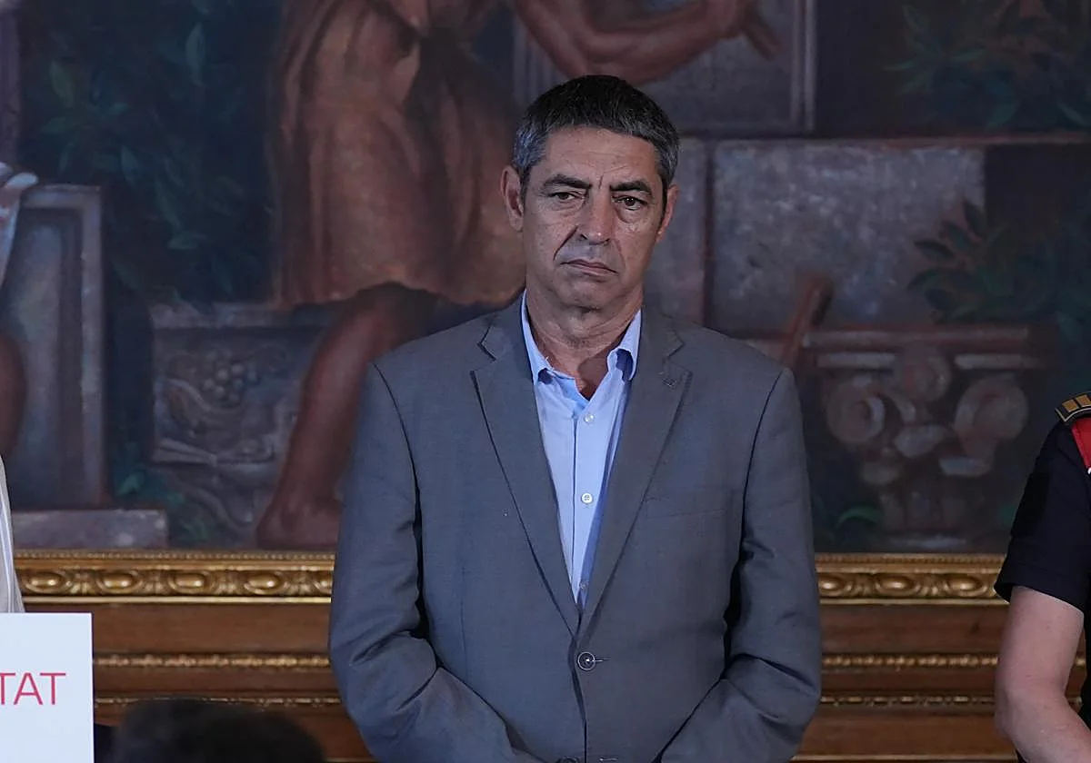 Trapero dimite como director general de la policía catalana cuestionado por los socios de Illa