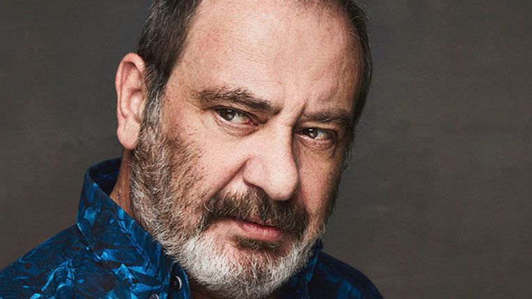 Muere el actor, director, dramaturgo y poeta Manel Dueso a los 73 años