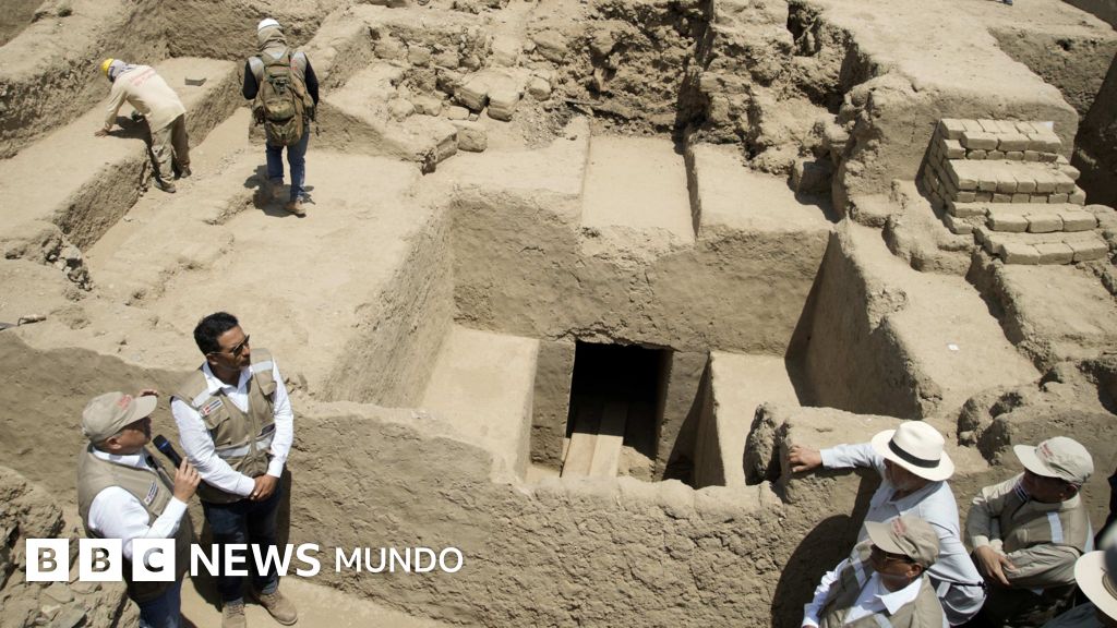 "Fue diseñada para un personaje de la élite": el extraordinario hallazgo de una tumba casi intacta de la antigua cultura chimú en Perú