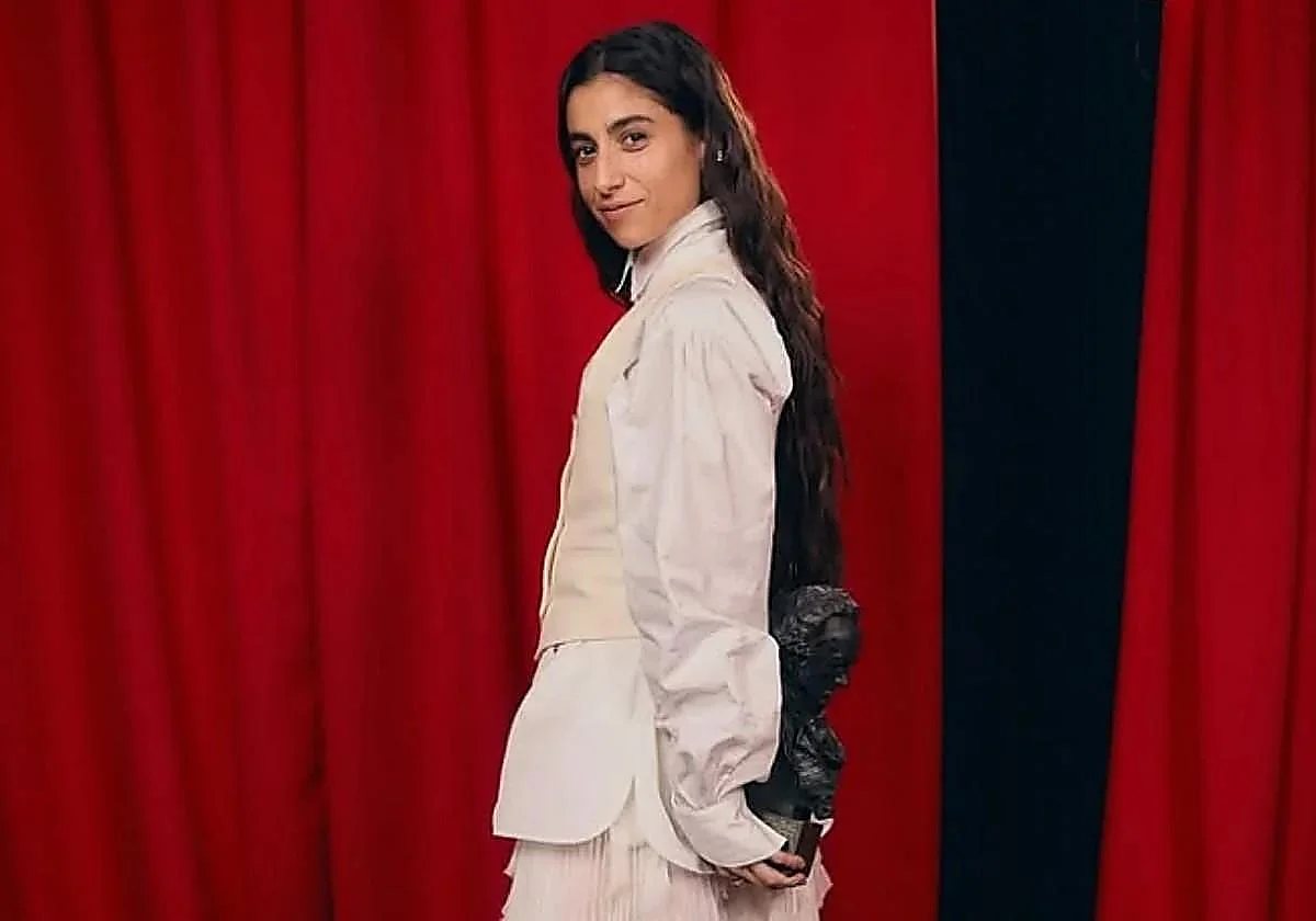 Carolina Yuste da un paso al frente para apoyar a su novio, Hector Bellerín, tras recibir insultos homófobos
