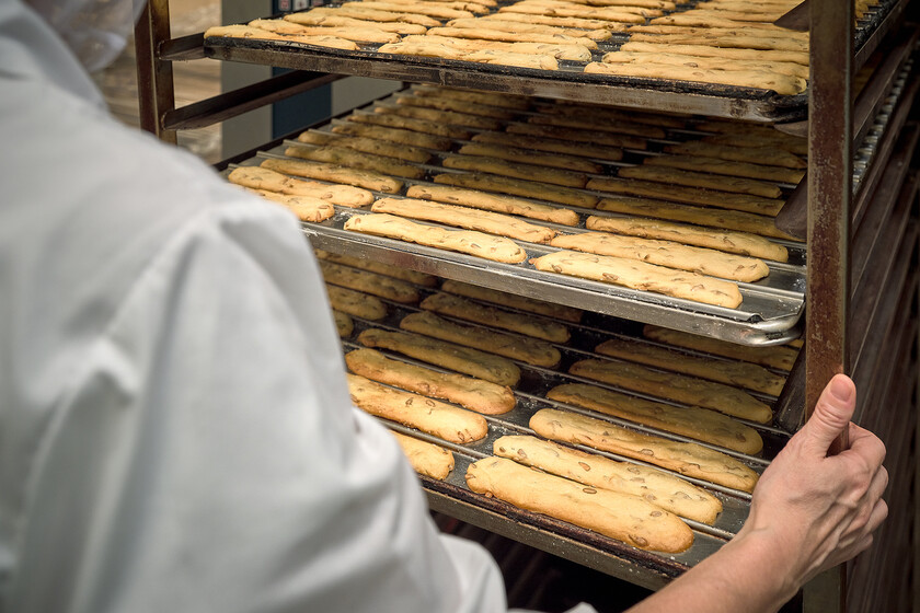 La empresa detrás de las regañás y picos tostados de Mercadona se llama Anitín y está multiplicando sus beneficios