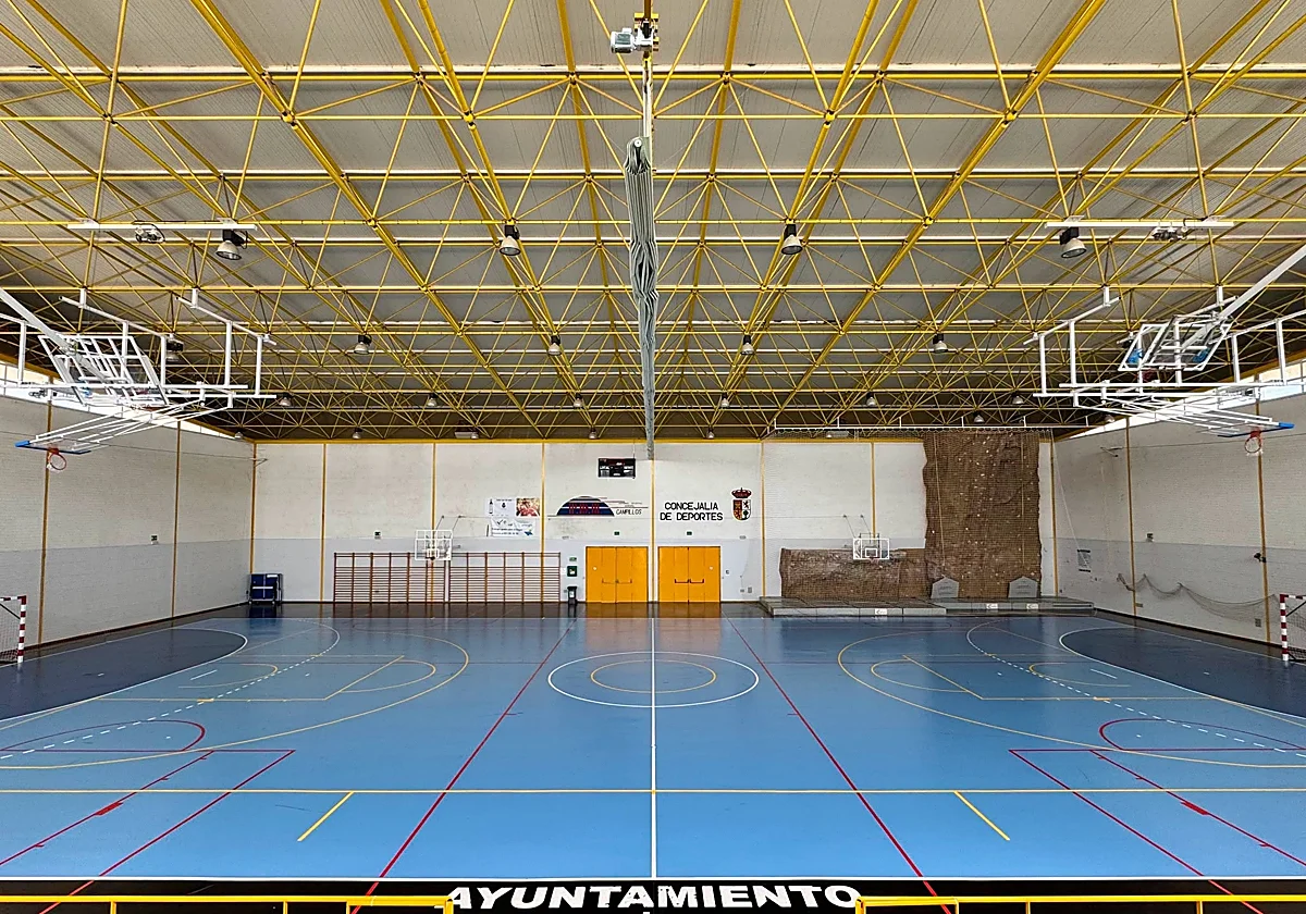 Campillos inicia la rescisión de la obra del pabellón y reclamará daños a la adjudicataria