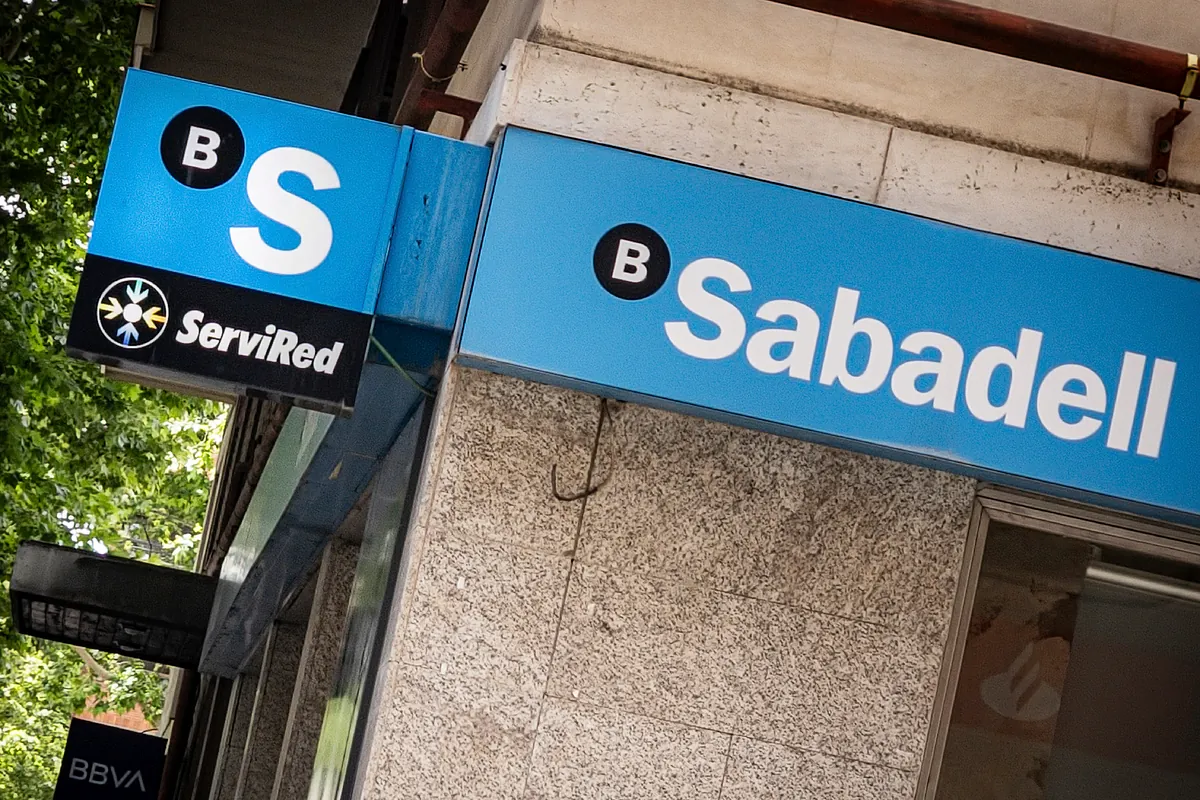 Sabadell sube el precio de la hipoteca fija y baja la variable