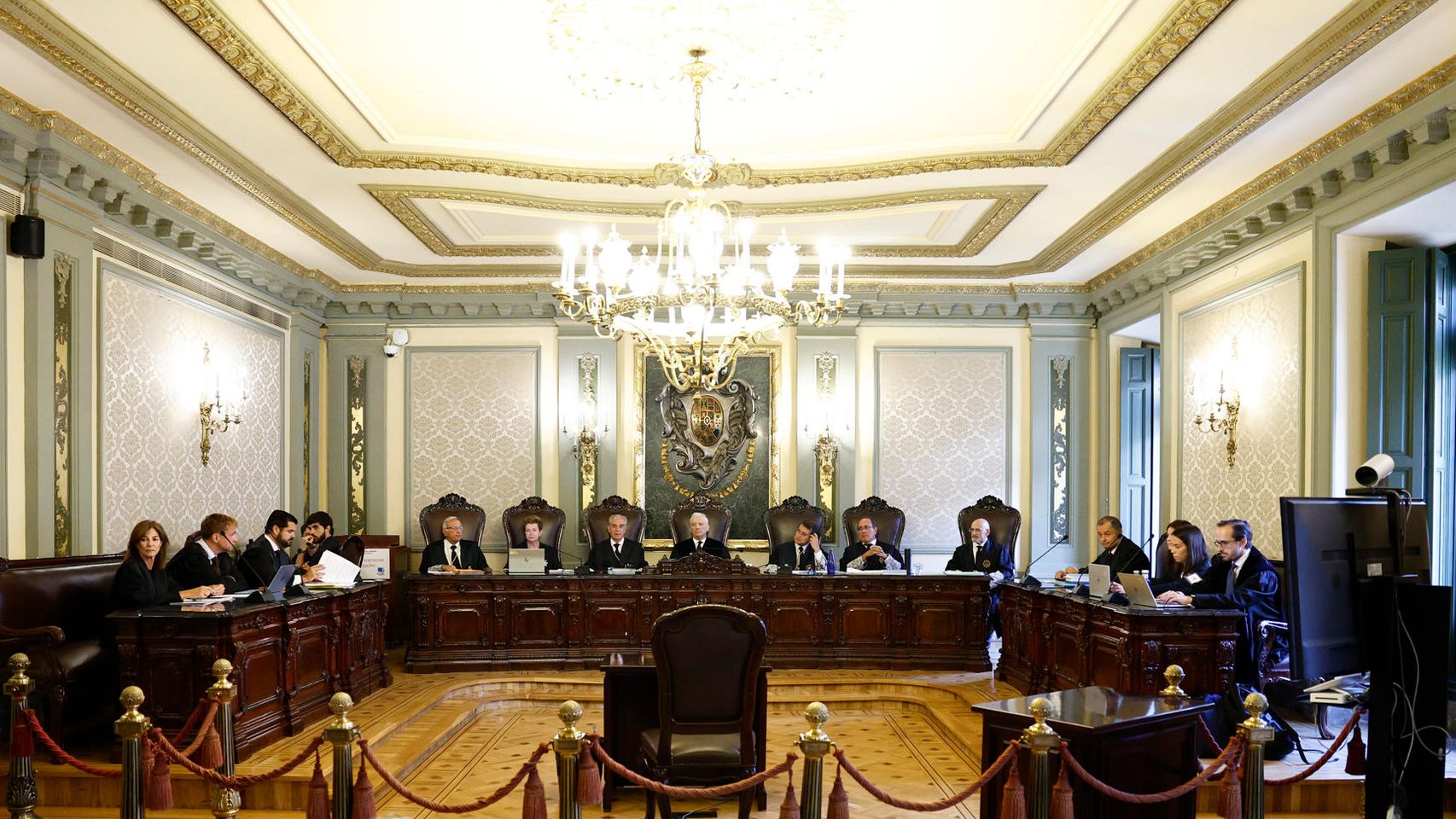 El TS ve un "peligro serio" de que la limpieza del proceso electoral se vea afectada "gravemente" si no suspende la 'ley de nietos'