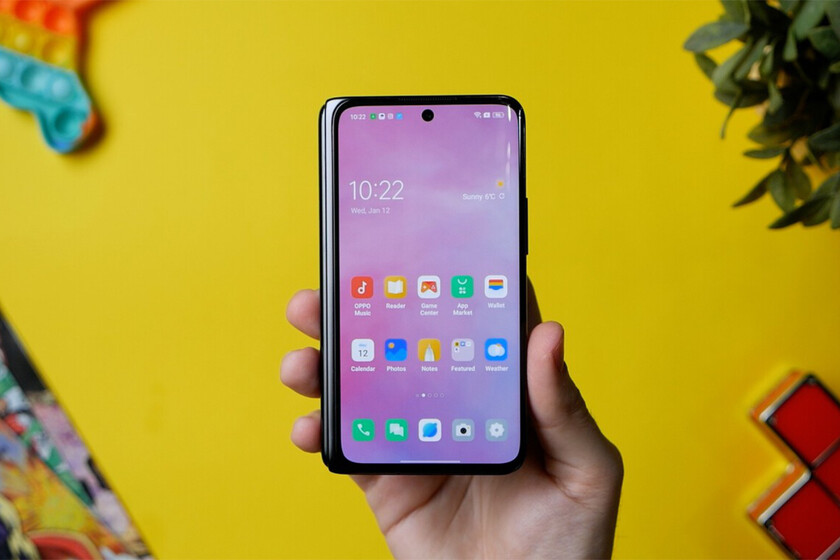 Al final OPPO tenía razón: el formato definitivo de los plegables es el "pasaporte" que ellos inventaron