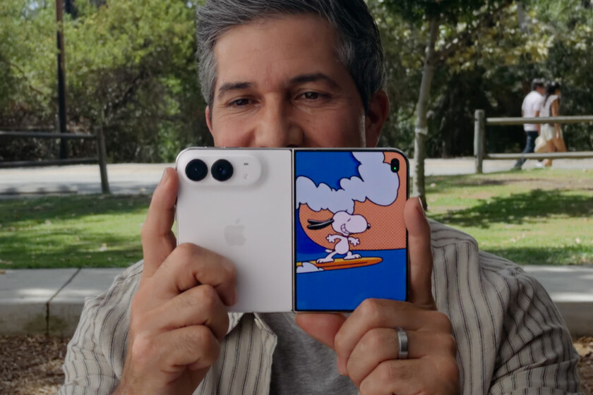 Apple ha esperado años para lanzar un iPhone plegable. Ahora sabemos por qué lo ha hecho