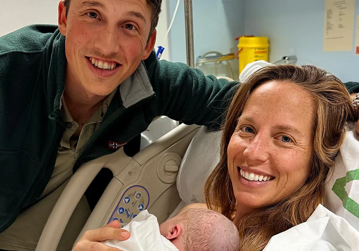 Sofía, la primera bebé malagueña de 2026, vino al mundo en Marbella a las 00.37