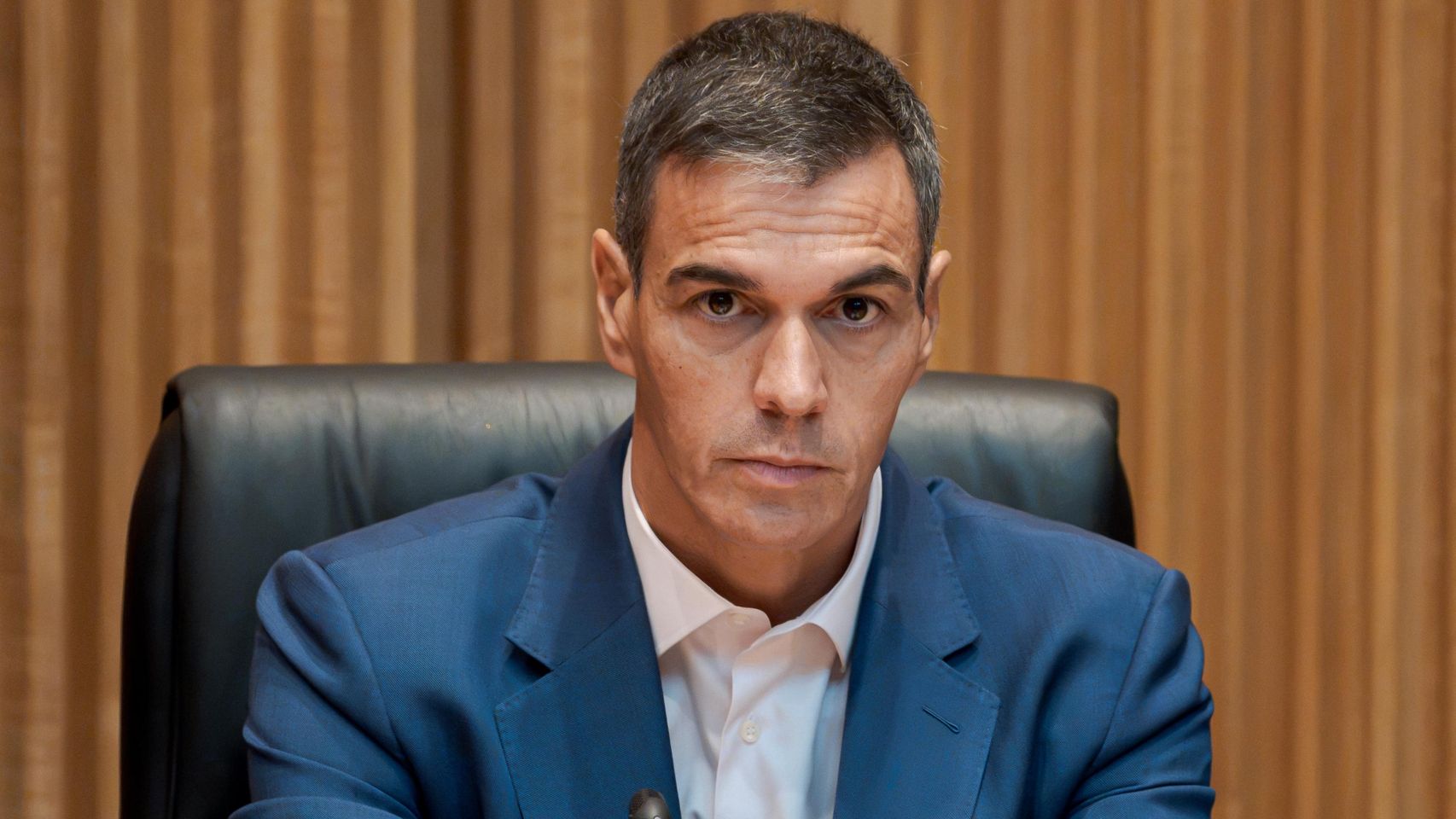 La 'ley de nietos' contada con el abuelo franquista de Sánchez y el abuelo republicano de Casado