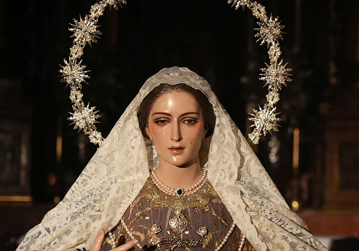 La Virgen del Dulce Nombre regresa a Málaga tras su restauración