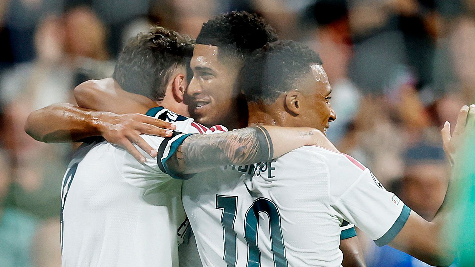 Real Madrid - Rayo Vallecano, fútbol hoy en directo: Carreras aumenta la renta de los blancos tras un grave error de Lejeune