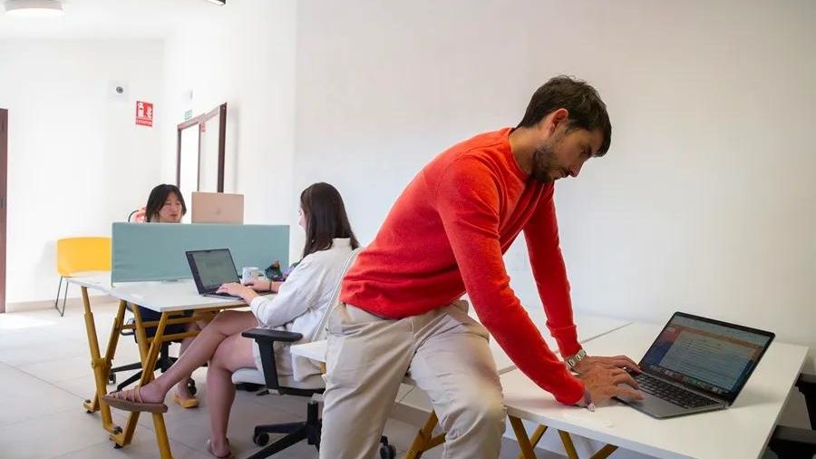 Siete de cada 10 jóvenes madrileños han rechazado una oferta de trabajo en el último año por culpa de los horarios