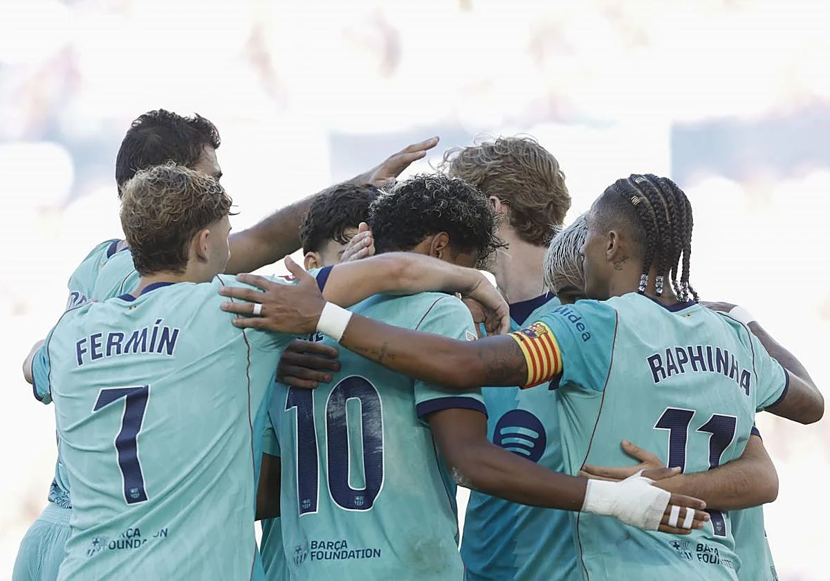 El Barça gana y aprende en el Ciutat
