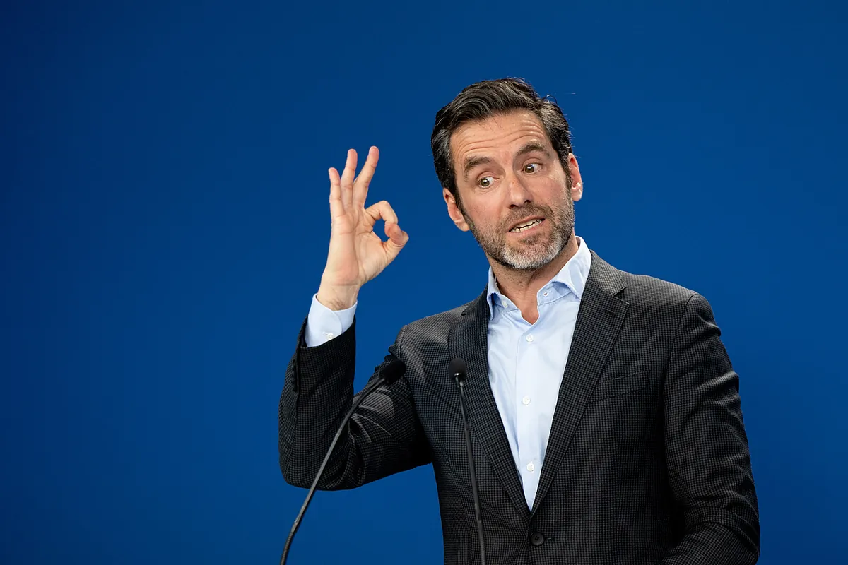 El PP promete que en su primer Consejo de Ministros liberalizará suelo para construir un millón de viviendas