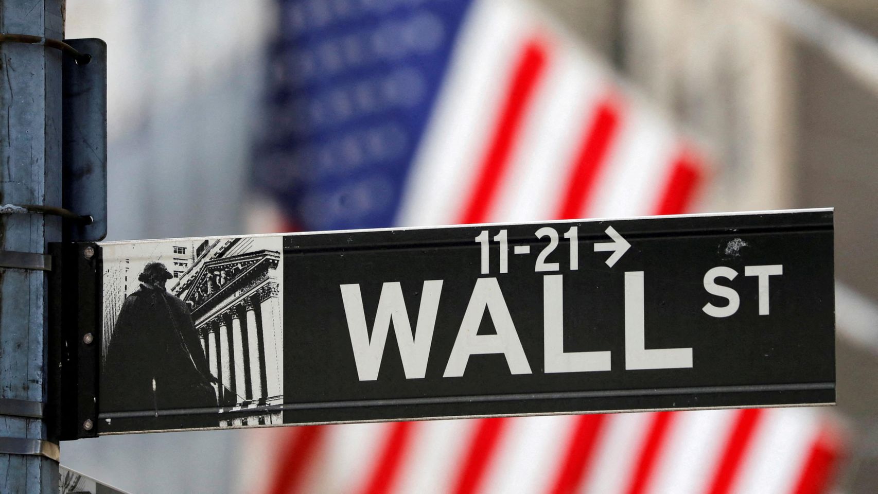 Wall Street abre en rojo por los interrogantes que genera el futuro de la IA: el Nasdaq cae más de un 1%