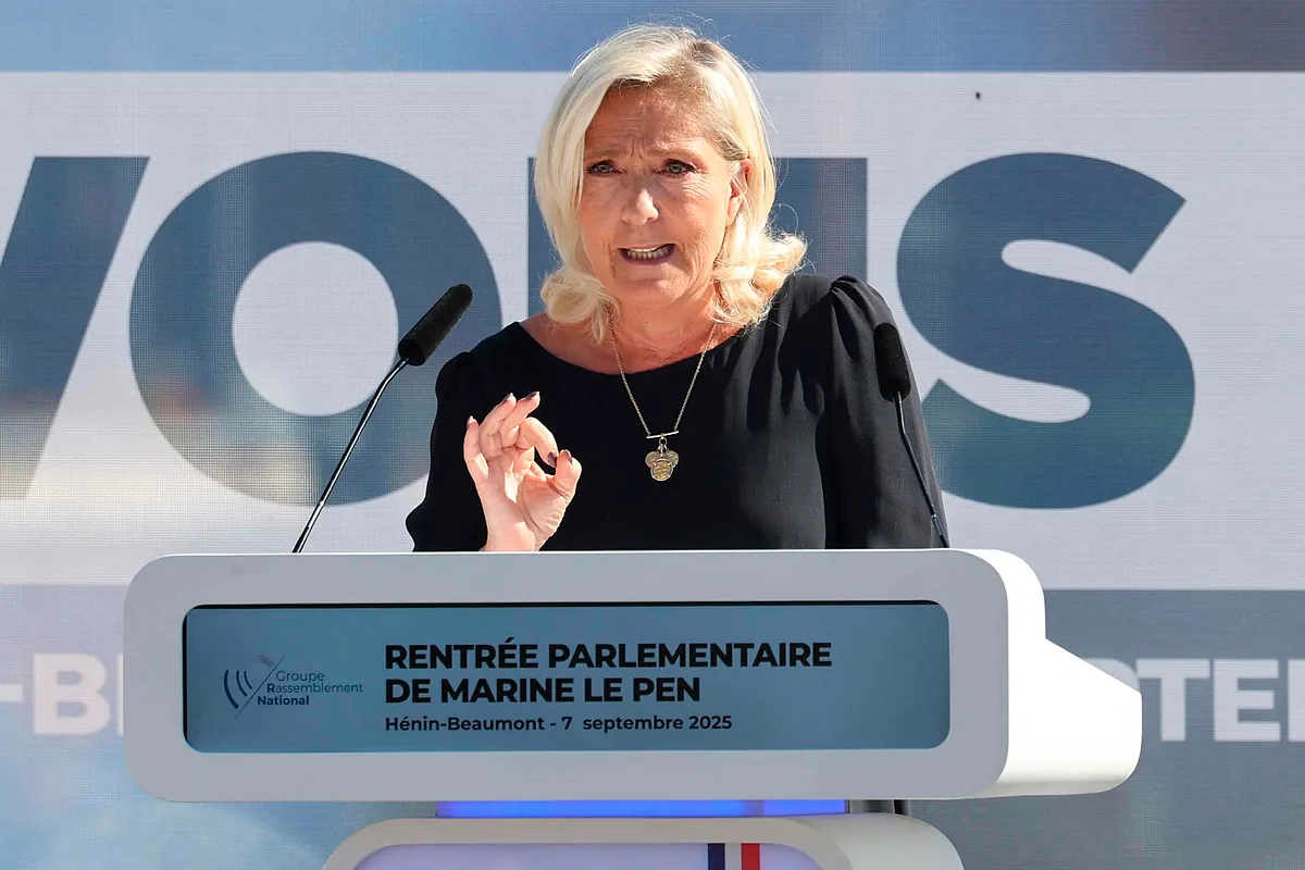 La UE se apresura para proteger su agenda de Le Pen