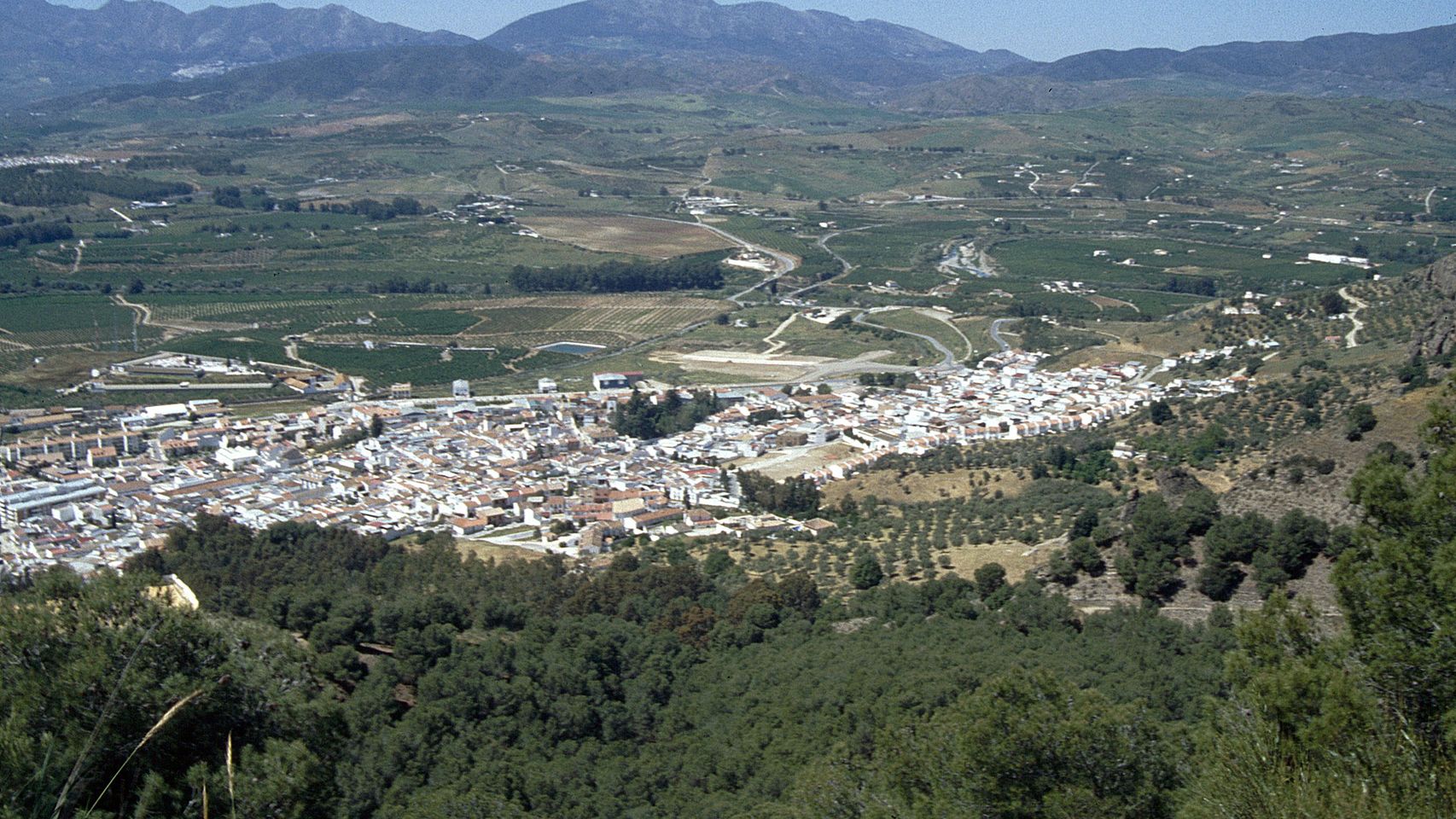 Nuevo tiroteo en la provincia de Málaga: matan de un disparo a un hombre de unos 40 años en Zalea (Pizarra)