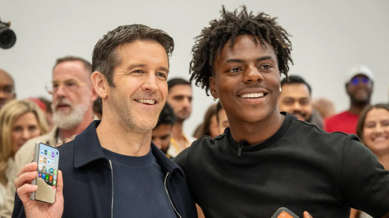 El nuevo estilo de John Ternus como CEO de Apple