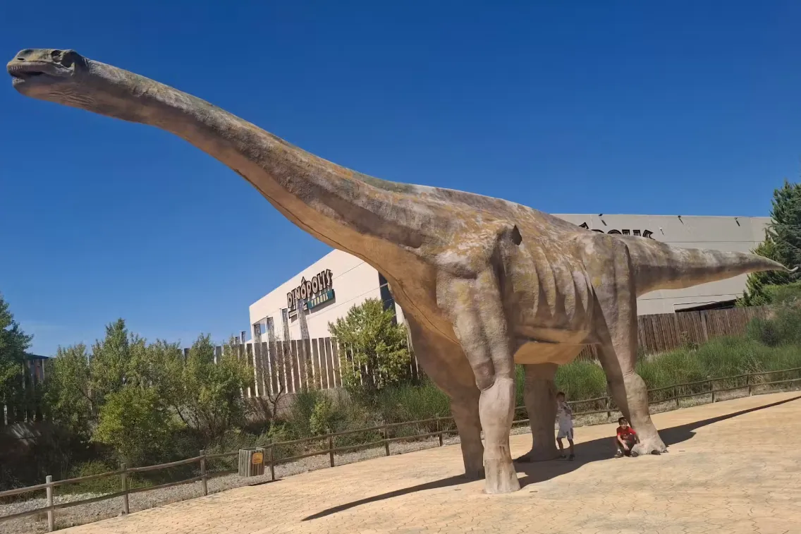 Descubren en Teruel el primer diplodocus fuera de Norteamérica