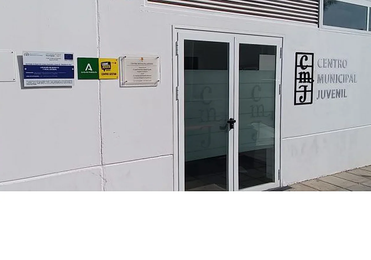 Jornada de puertas abiertas en el Centro Joven de Rincón de la Victoria