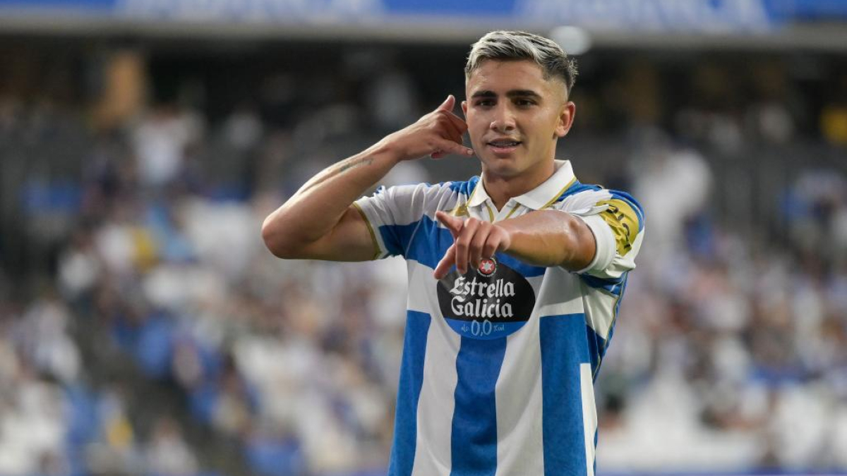 Yeremay estrena titularidad y capitanía