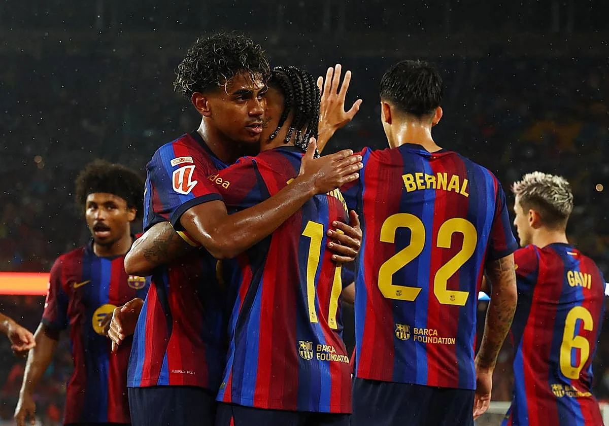 Lluvia de goles del Barça ante el Racing