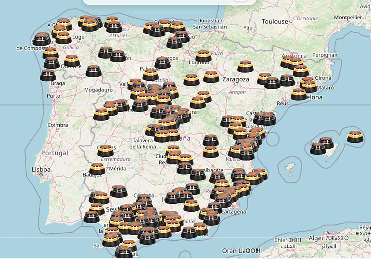 Casi 1.900 conductores conectaron la baliza V16 el primer día de su obligatoriedad