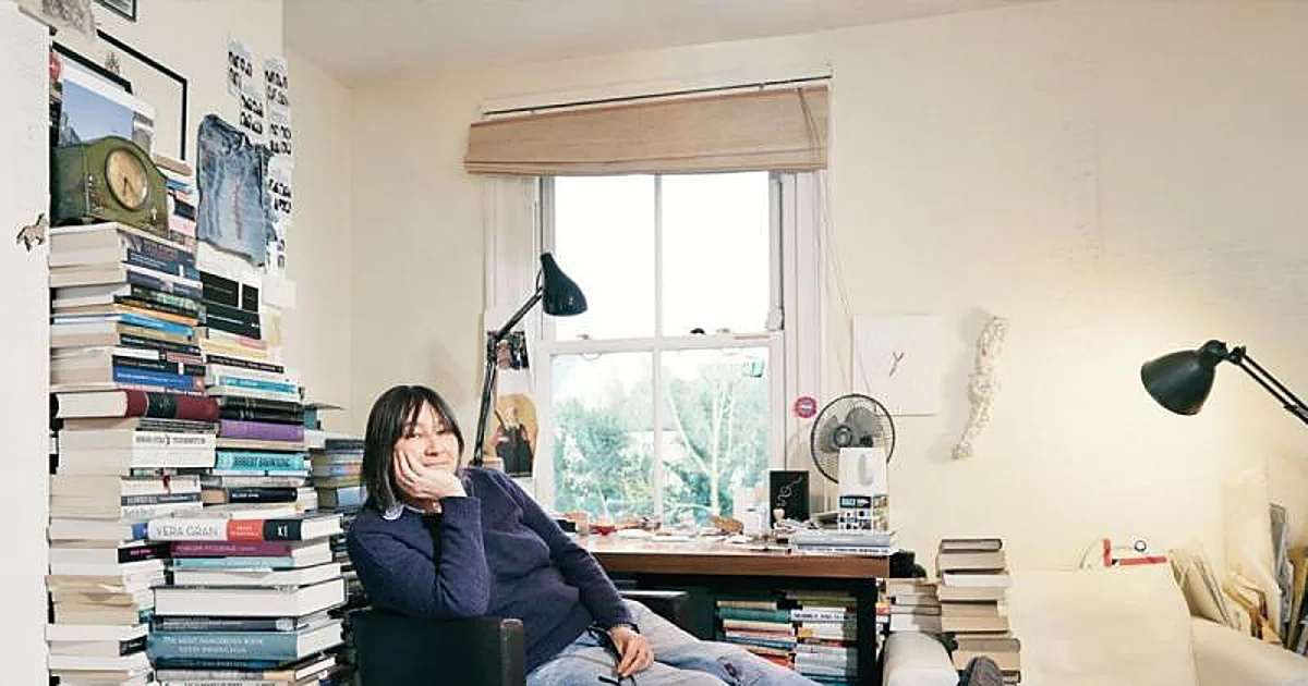Ali Smith, un mundo controlado y en resistencia