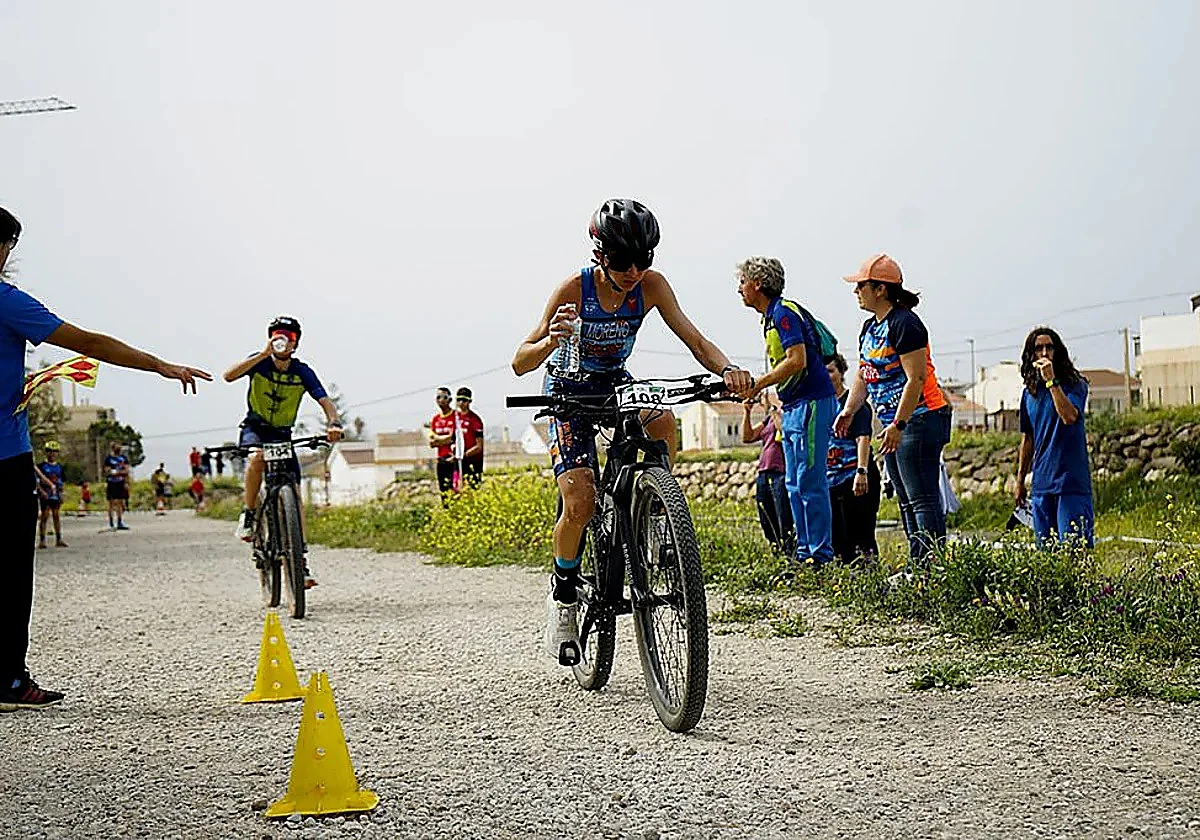Rincón de la Victoria acogerá el Campeonato de Andalucía de Duatlón Cros con unos 200 deportistas